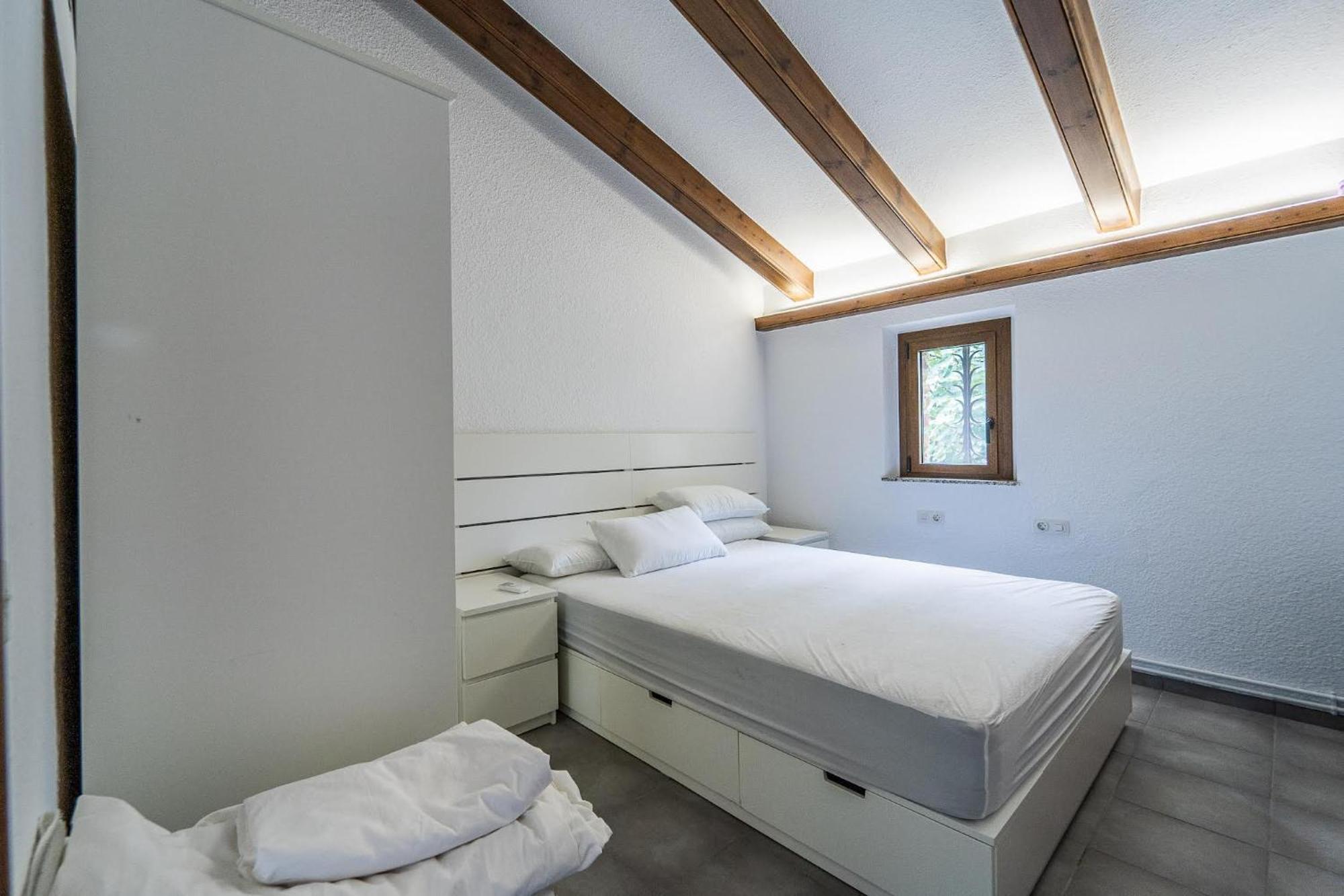 הוילה Sant Miquel de Campmajor Castell In Girona מראה חיצוני תמונה