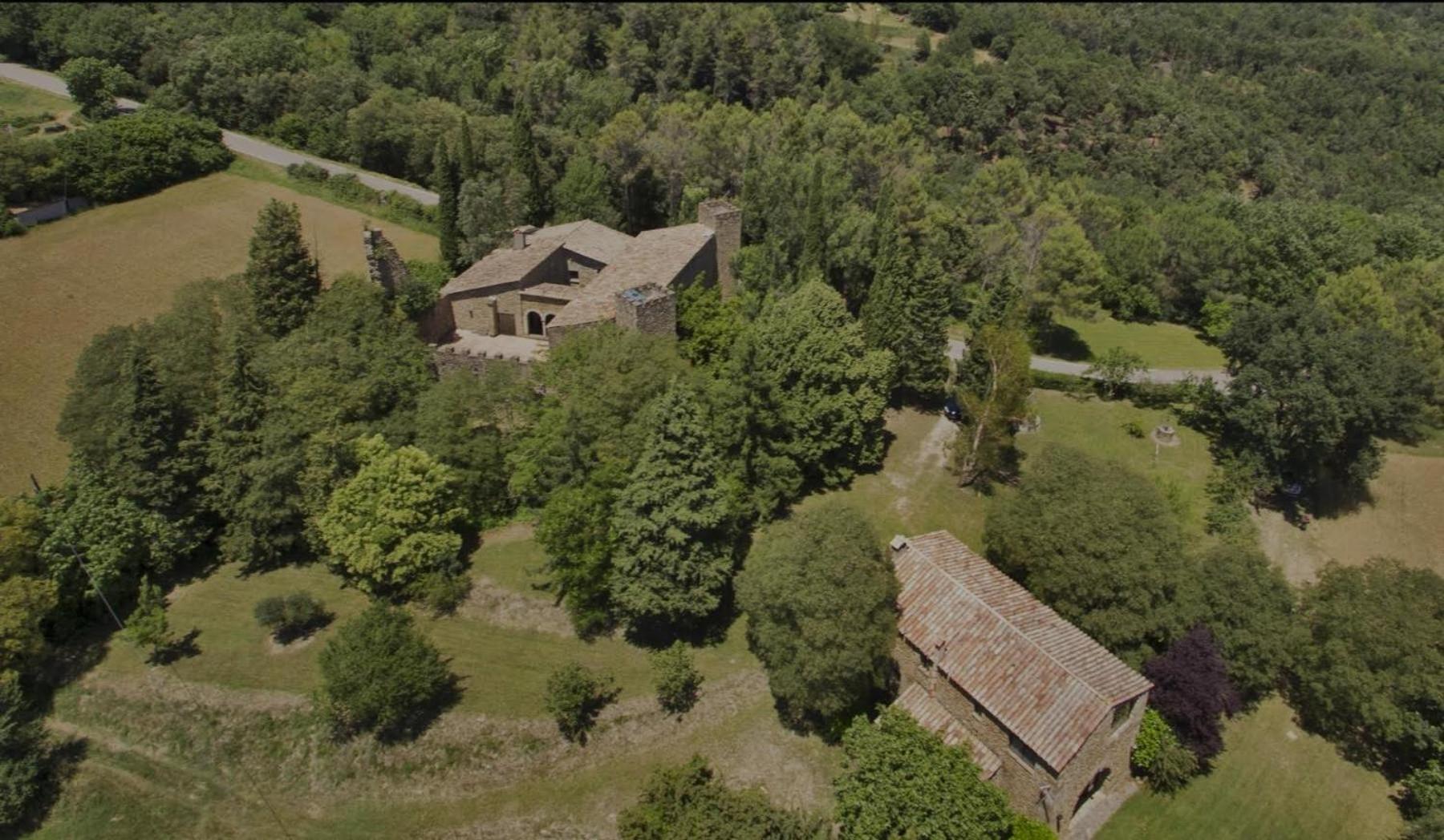 הוילה Sant Miquel de Campmajor Castell In Girona מראה חיצוני תמונה